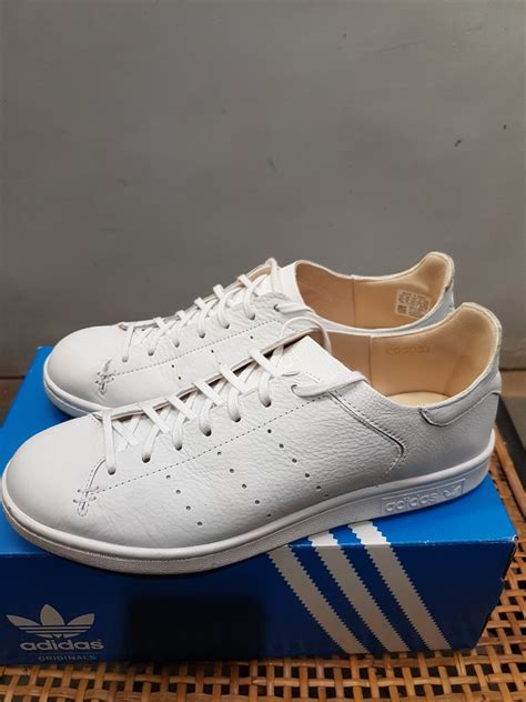 sepatu adidas stan smith